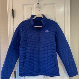 North Face Stretch Thermoball Jacket - great condition!